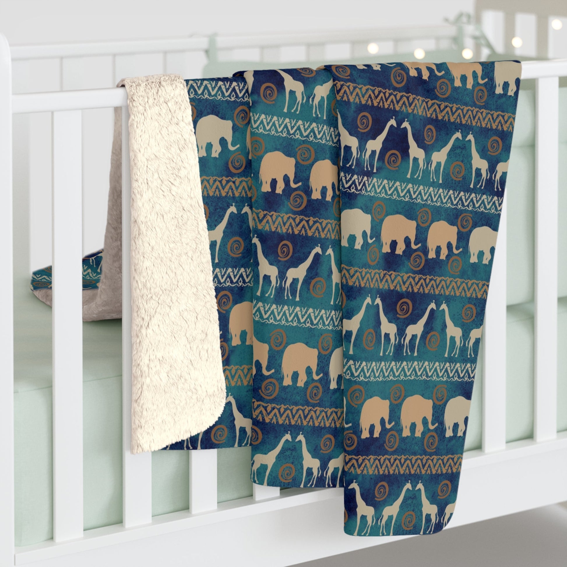 Sherpa Fleece Blanket African Design Giraffe and Elephant patterned print - I Love Heartstrings