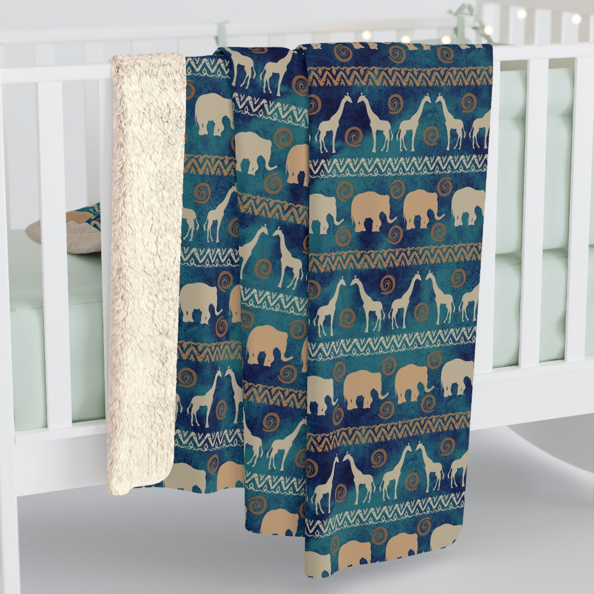 Sherpa Fleece Blanket African Design Giraffe and Elephant patterned print - I Love Heartstrings